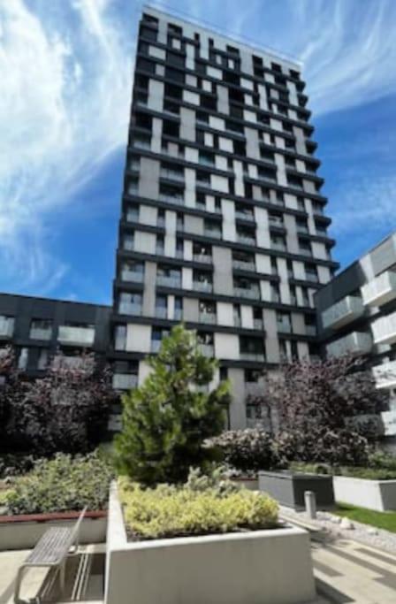 Residence Garden Tower - Zimni Zahrada プラハ エクステリア 写真
